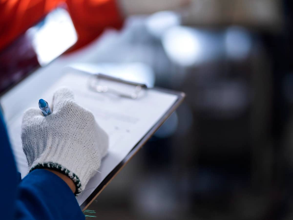 质量控制与合规性支持